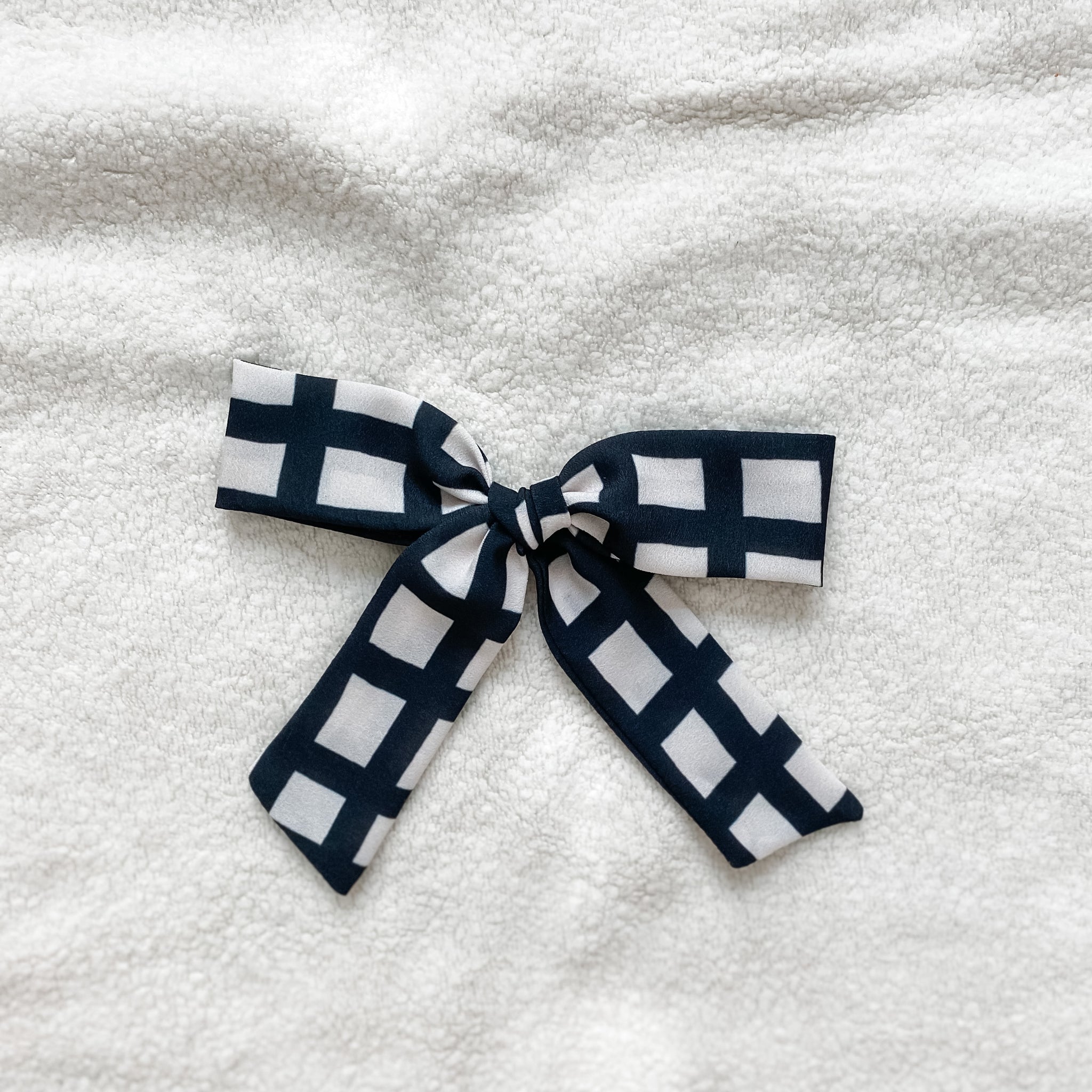 Black + Cream Grid | Ribbon